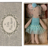 Dancing Mouse in Daybed : Little Sister