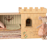Princess and the Pea Big Sister