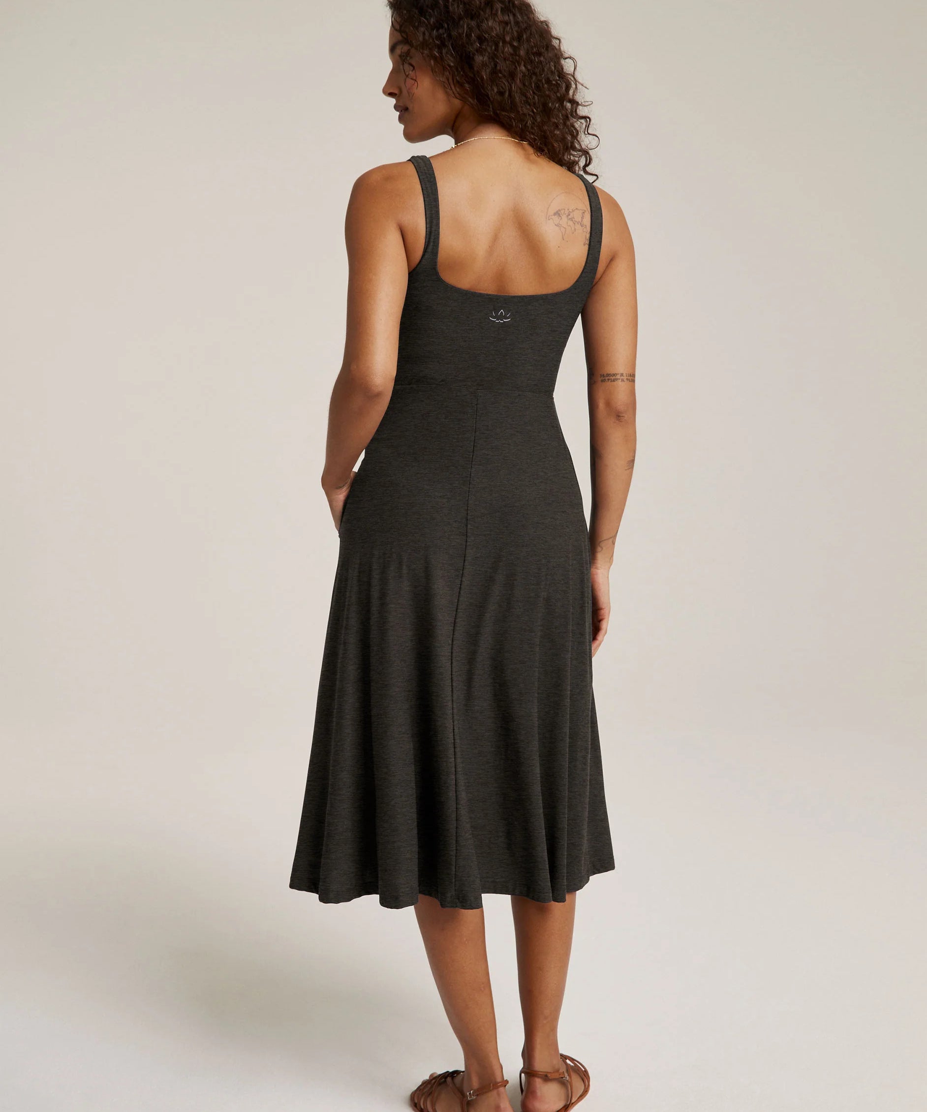 Featherweight At The Ready Square Neck Dress : Darkest Night