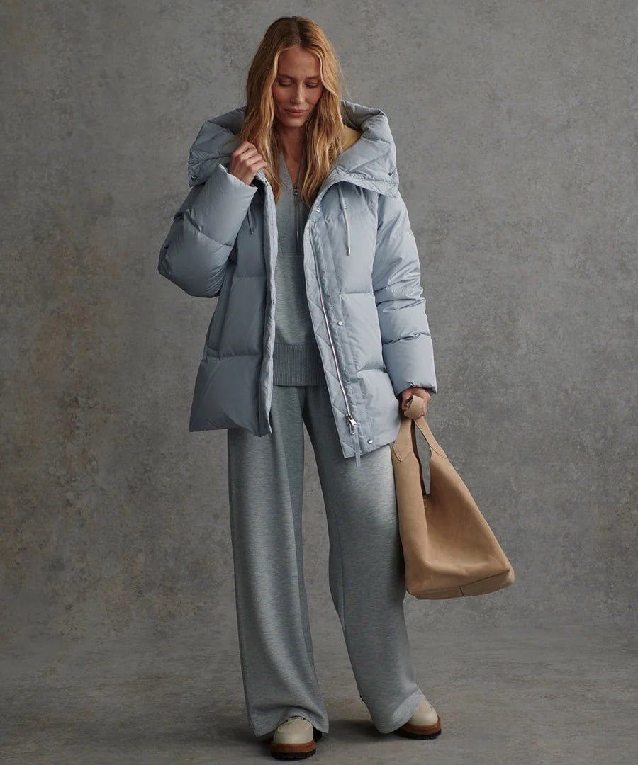 Adler Down Puffer Coat : Glacier Blue