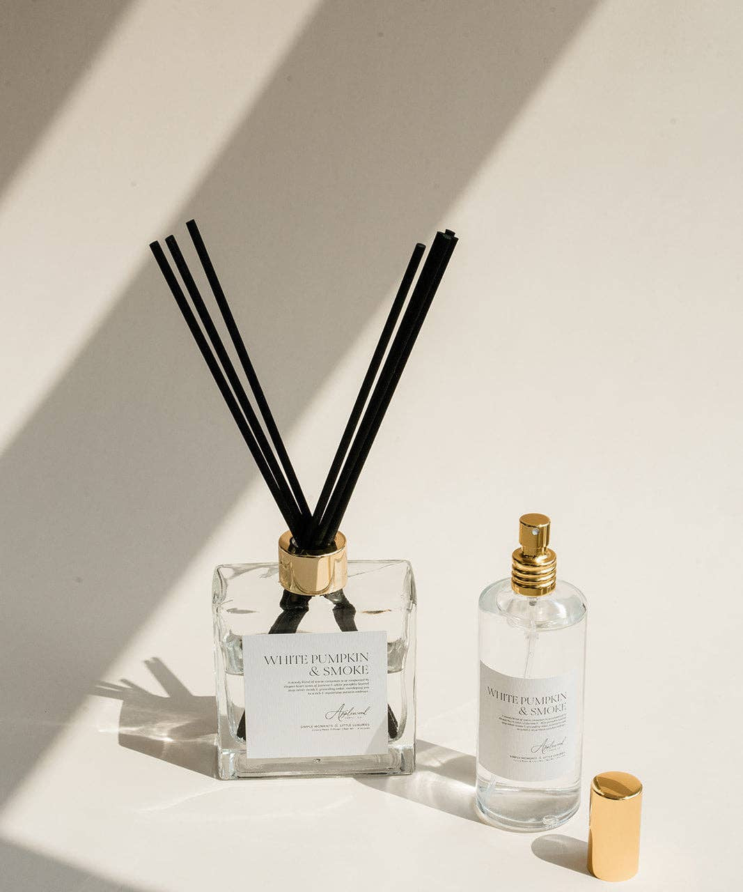 White Pumpkin & Smoke: Luxury Candle (65+ hour burn time)