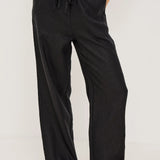 Black Emmie Pant